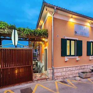 Urbi Et Orbi 2 Appartement